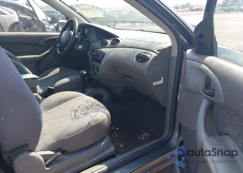 2003 Ford Focus Zx3 из США, поврежденный, VIN 3FAFP31363R133808